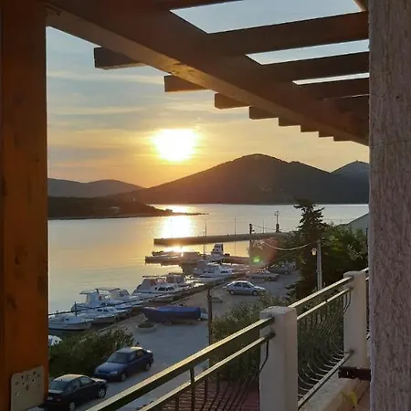 Pero Apartment *